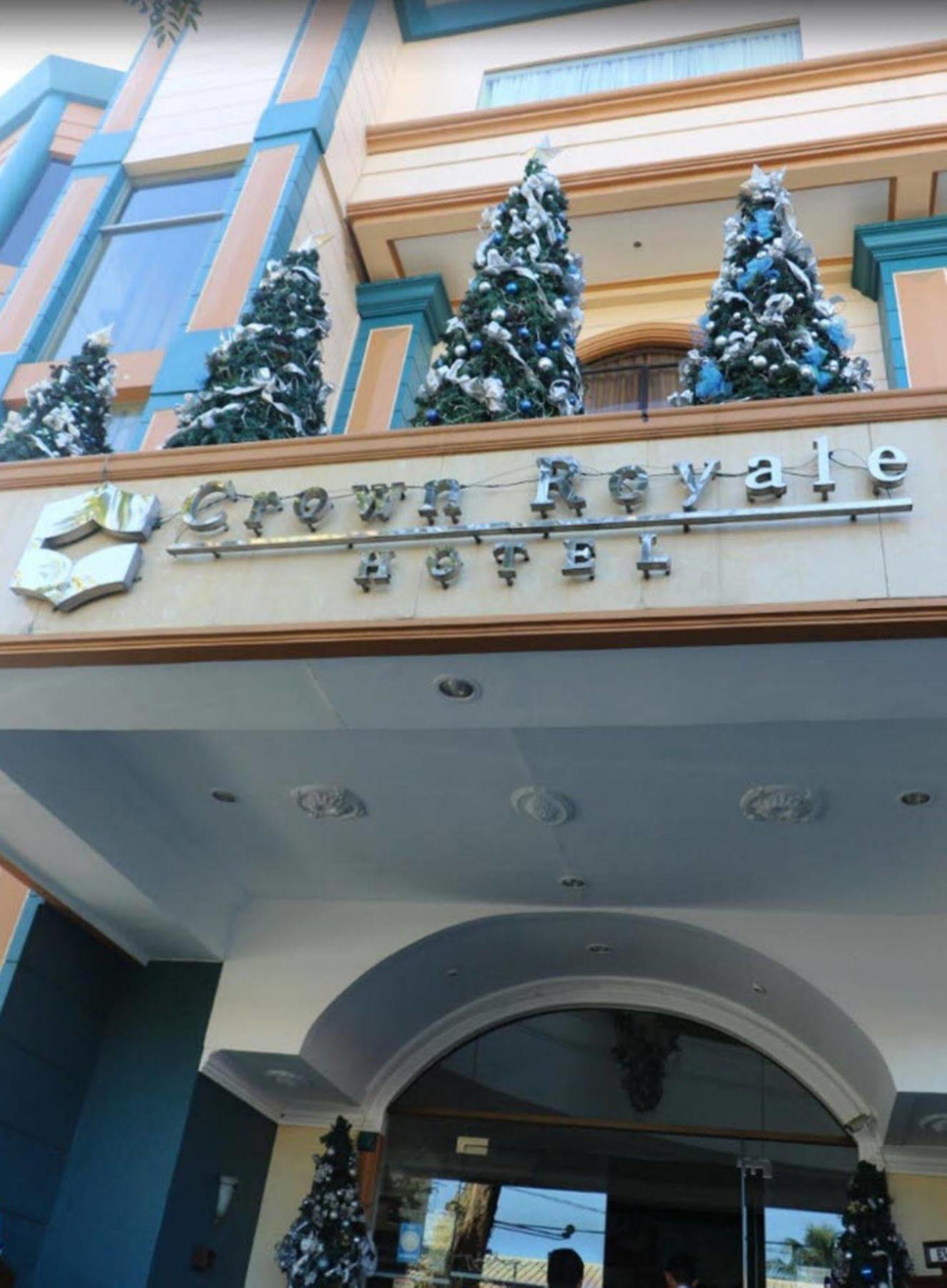 Crown Royale Hotel Balanga Dış mekan fotoğraf