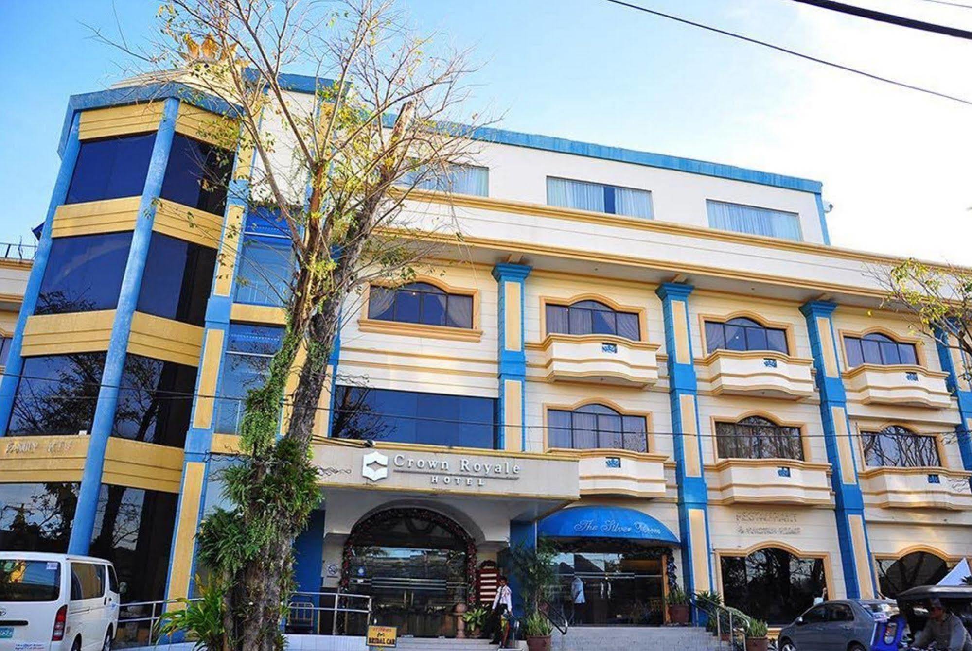 Crown Royale Hotel Balanga Dış mekan fotoğraf